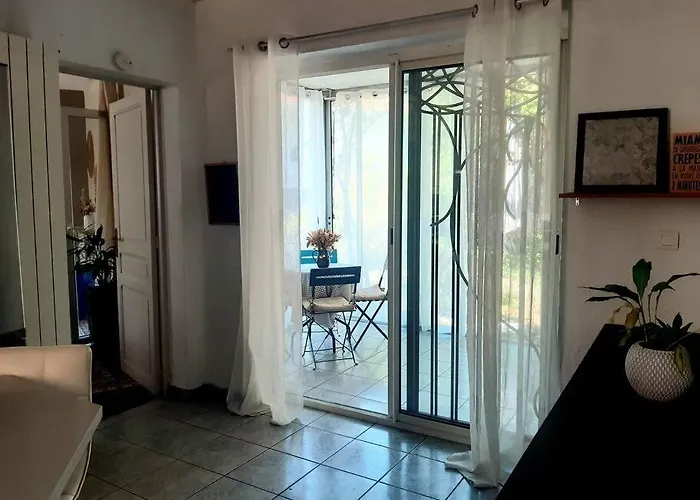 Вилла Charmante Maison De Avec Jardin